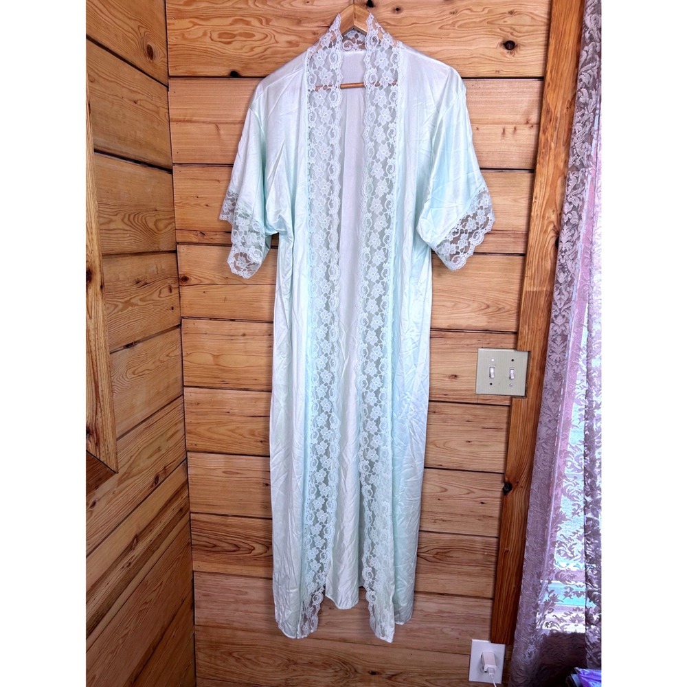Kasara Vintage Mint Green Lace Trim Long Robe Made in Canada Style 2510 Size P/S